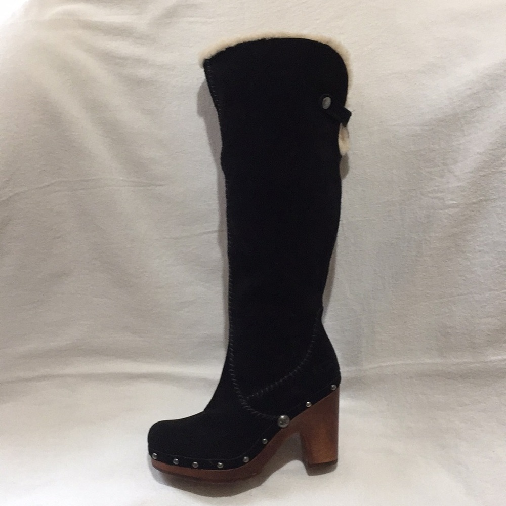 Ugg Suede Cuffable Boot